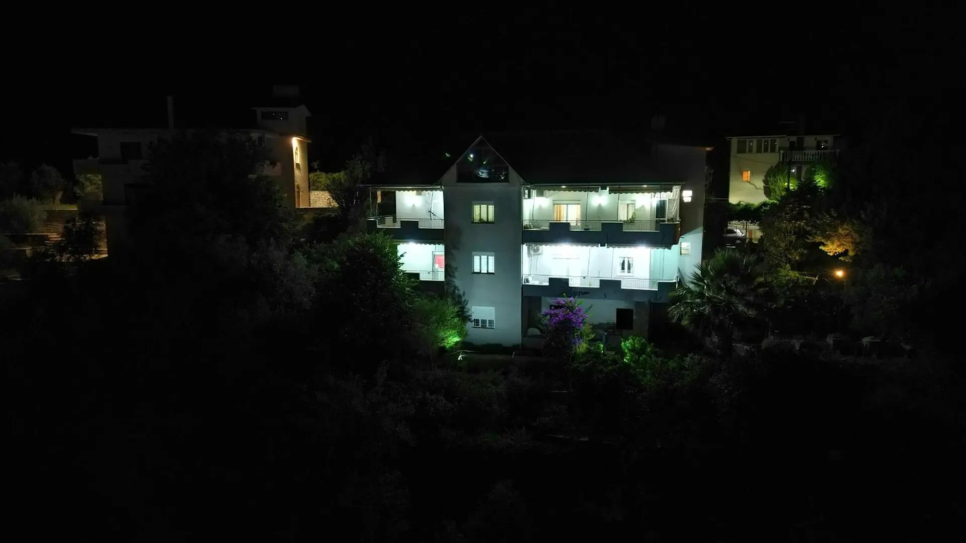 Apartmán Vila Banushi Gjirokastër
