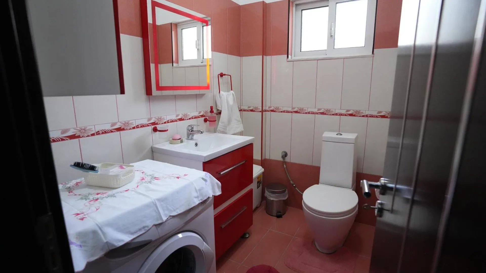 Vila Banushi Gjirokastër Albánie
