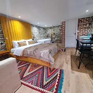 70 Gjirokastër