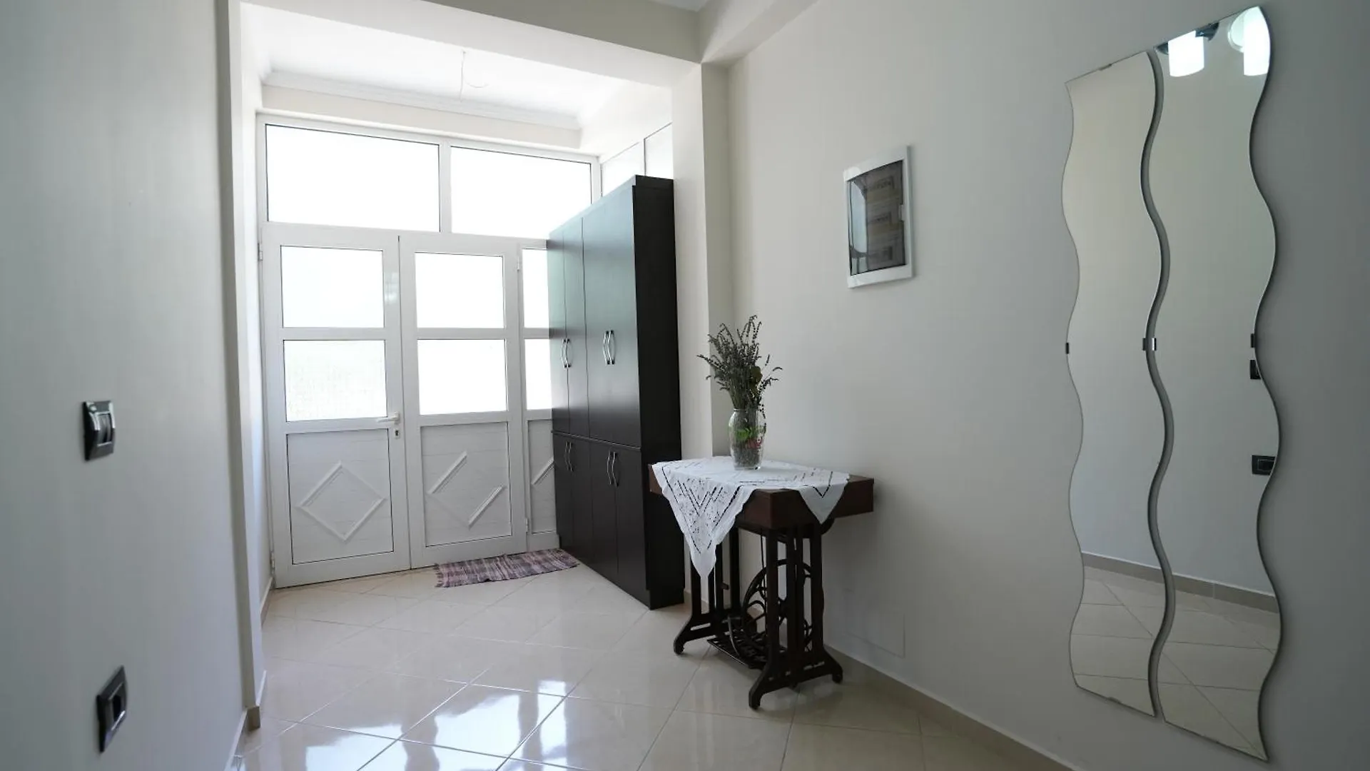 Apartment Vila Banushi Gjirokaster