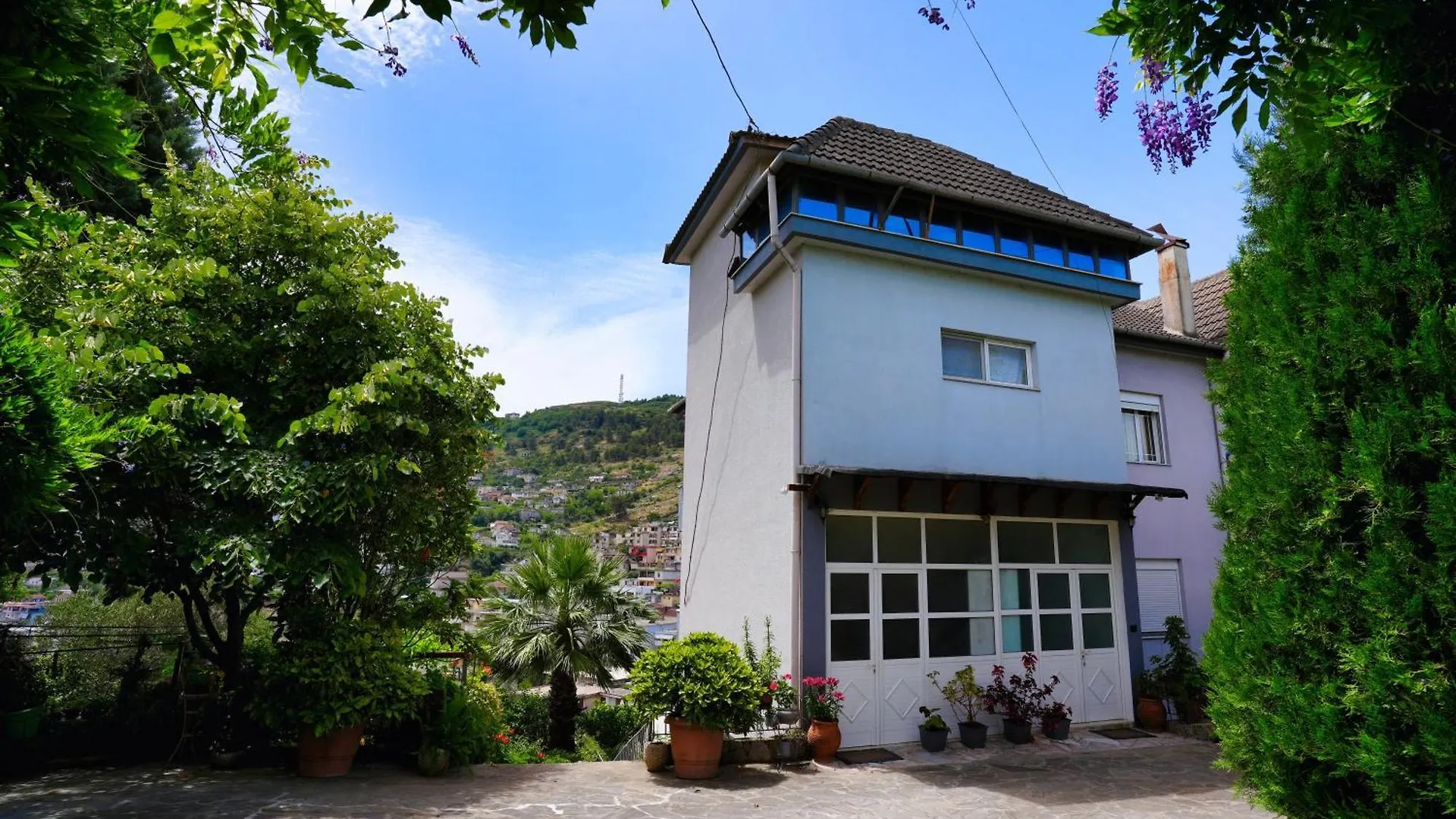 Vila Banushi Gjirokaster Apartment